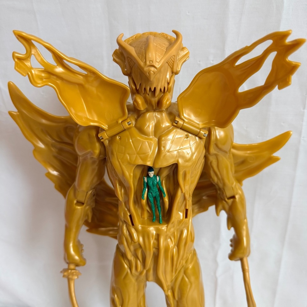 Power Rangers Movie Goldar Jumbo 18”Action Figure with Mini Rita